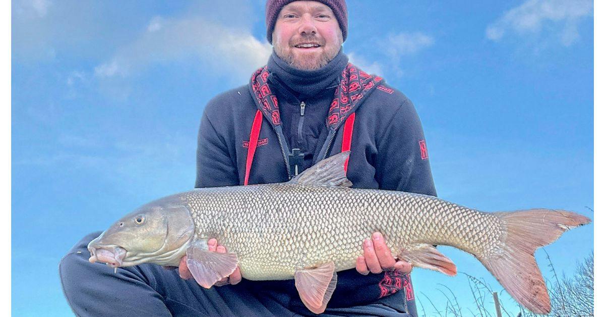Shock barbel caught on creature bait lure
