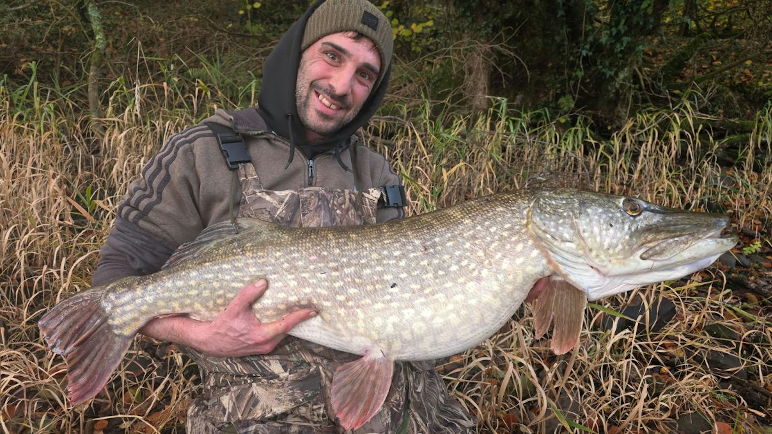 Age-old tradition rewards brothers with superb pike session