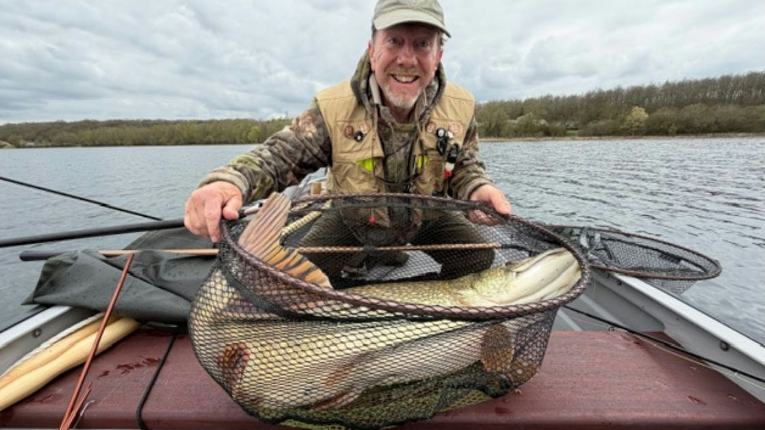 Trout angler stunned by enormous Grafham pike capture