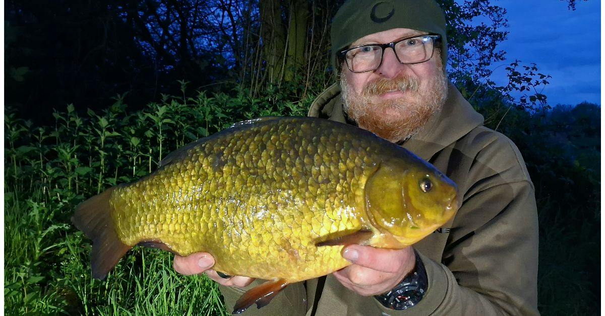 Two huge 4lb crucians cap unforgettable session