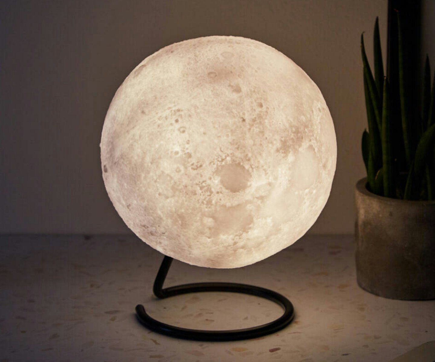 best-moon-lamp-uk