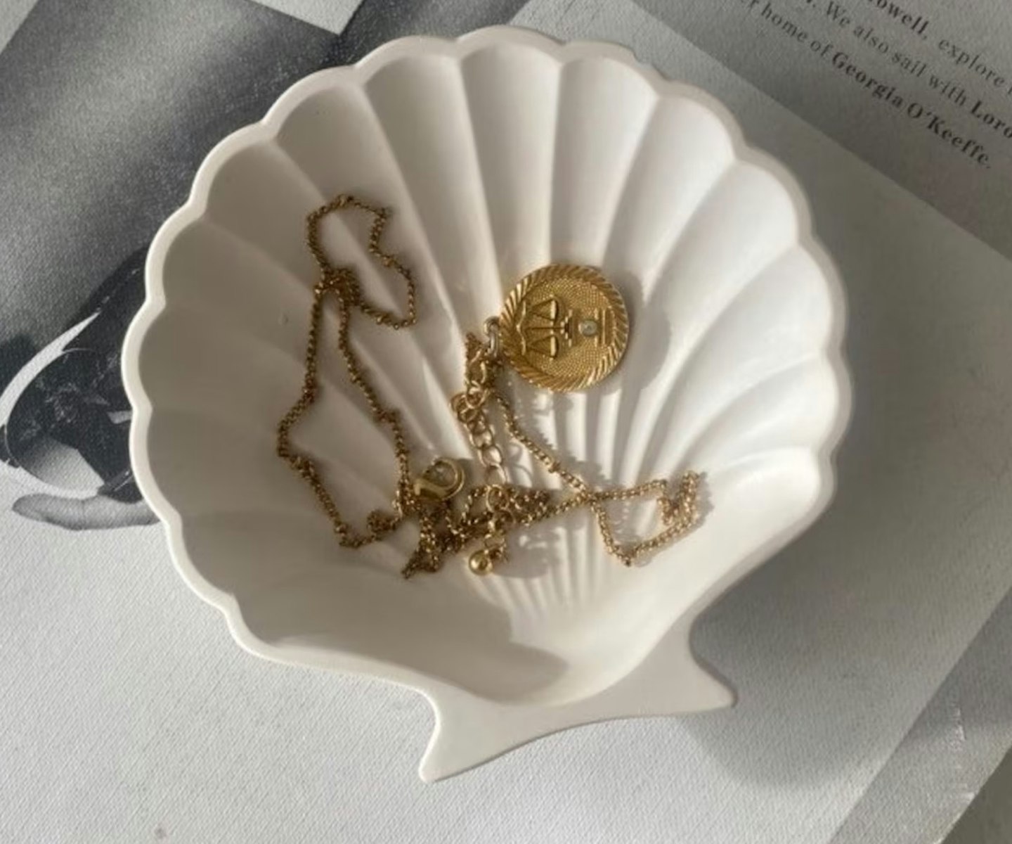 Shell trinket dish