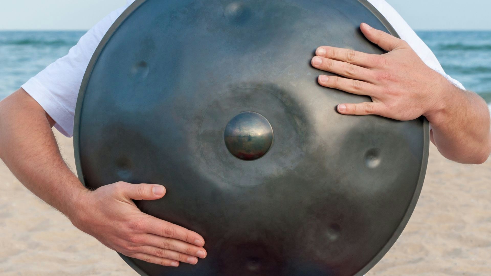 Discover sound healing with a hand pan drum