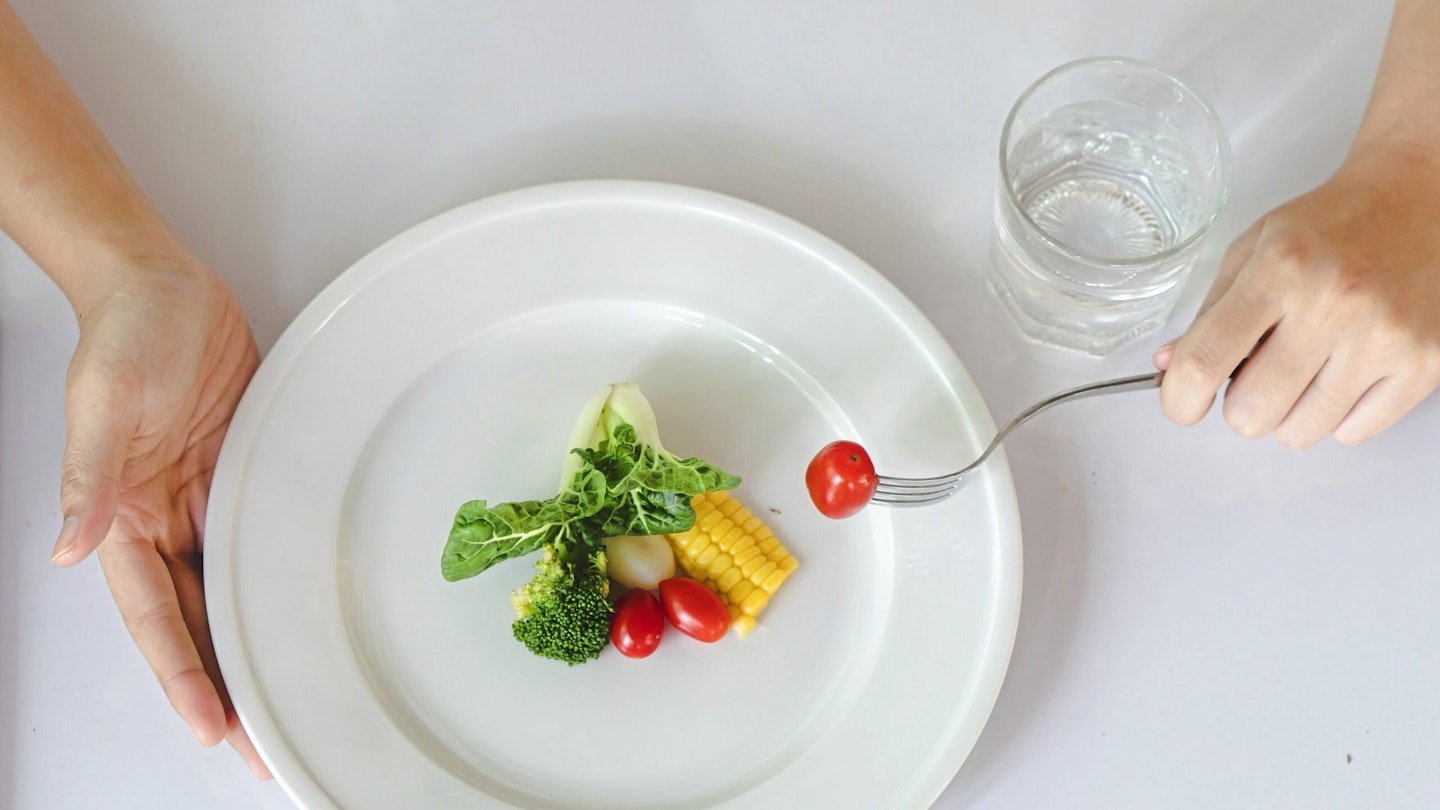 7 ways to… EAT LESS | Lifestyle | Take a Break