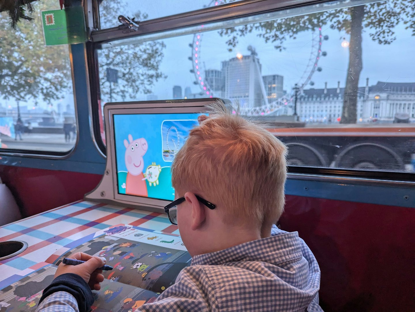 Peppa Pig Afternoon Tea bus tour