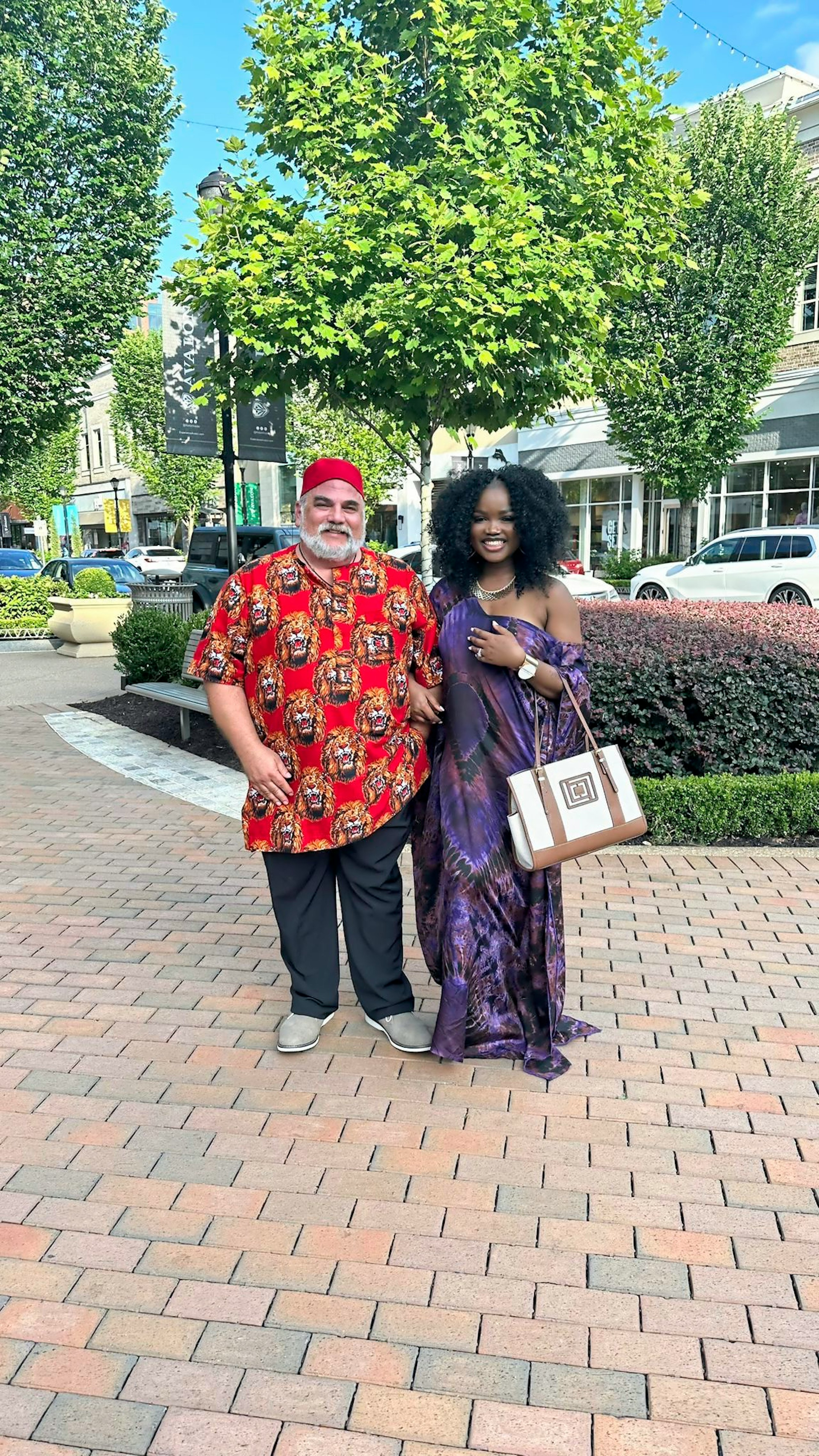 Married sugar daddy with five girlfriends