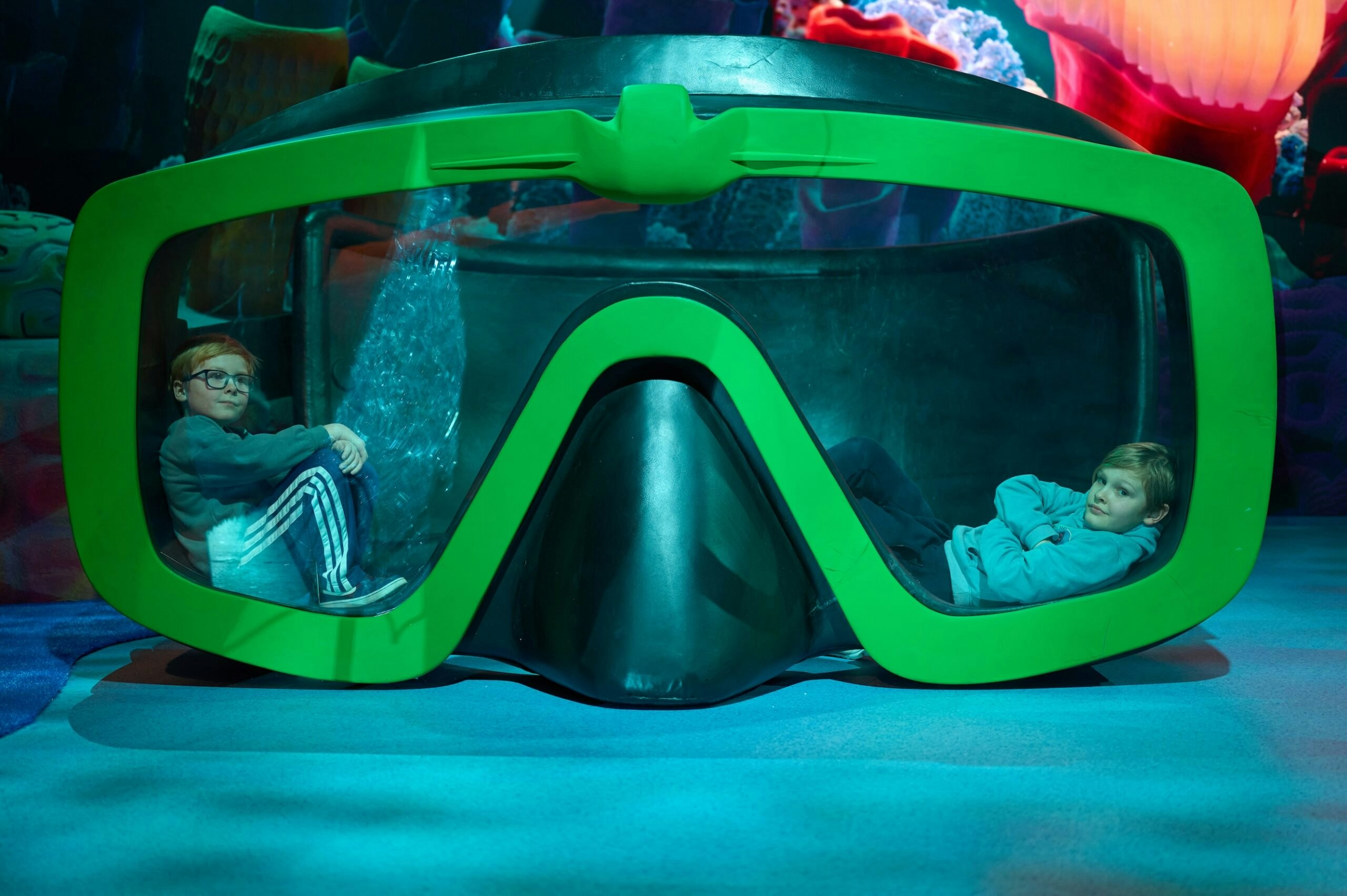 mundo pixar london review