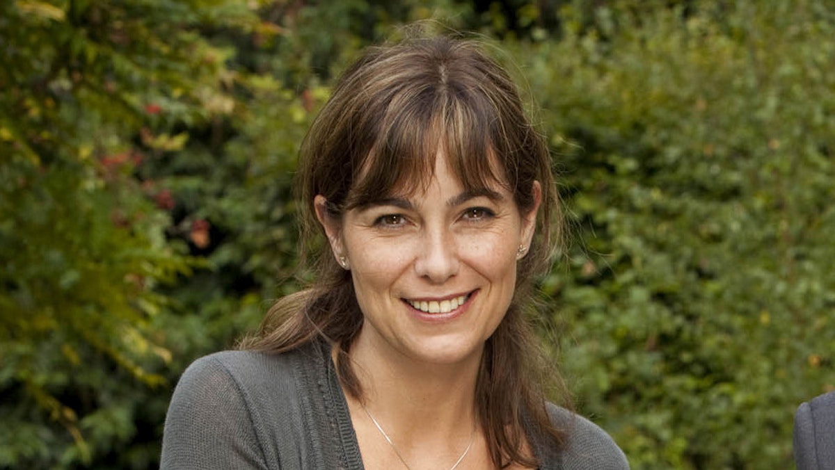 Who is in the cast of Midsomer Murders?