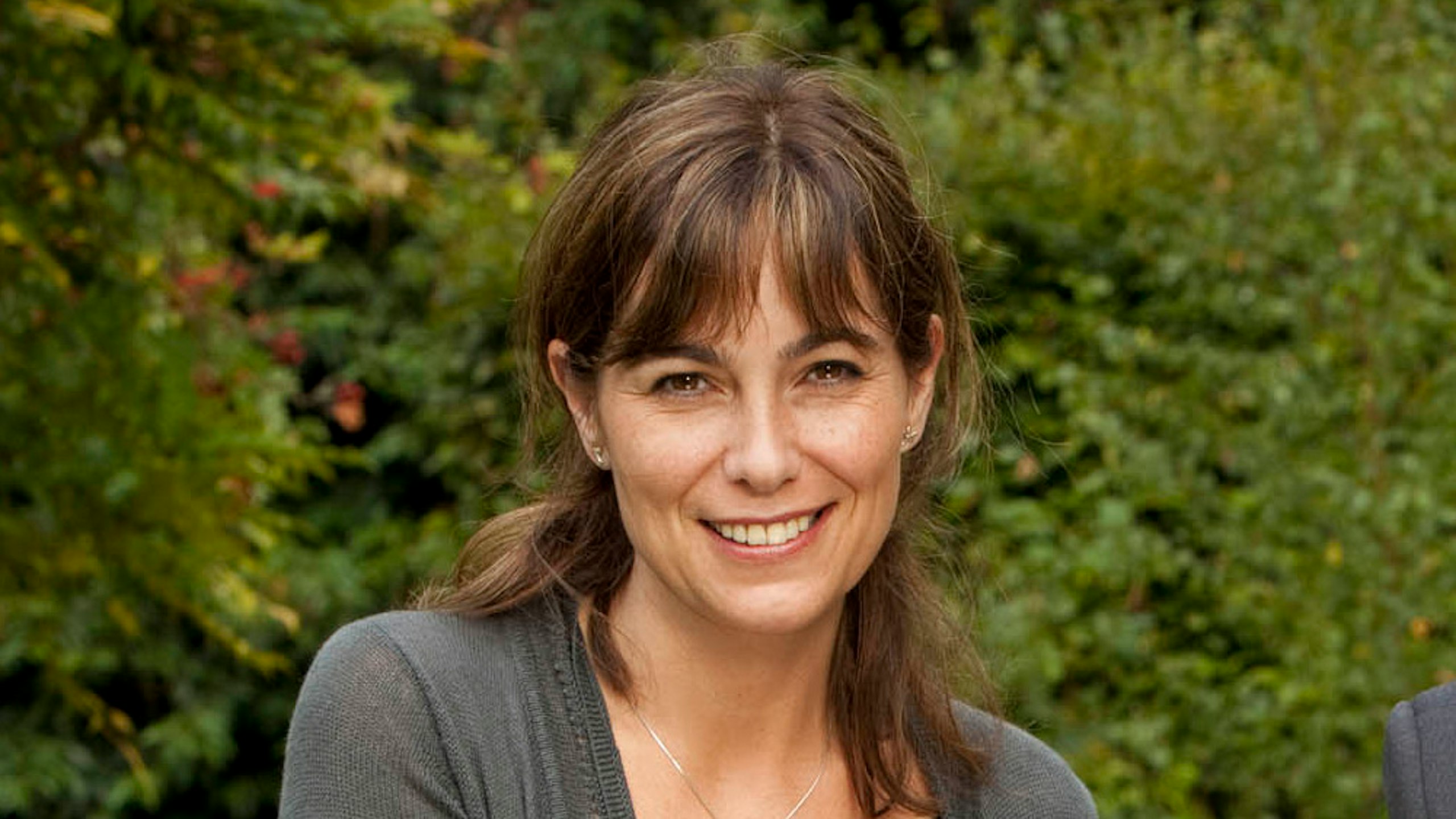 Fiona Dolman