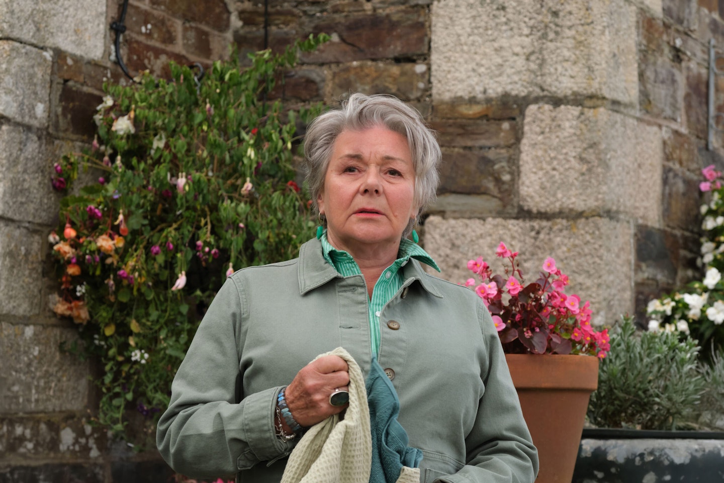 Barbara Flynn as Anne Lloyd in Beyond Paradise