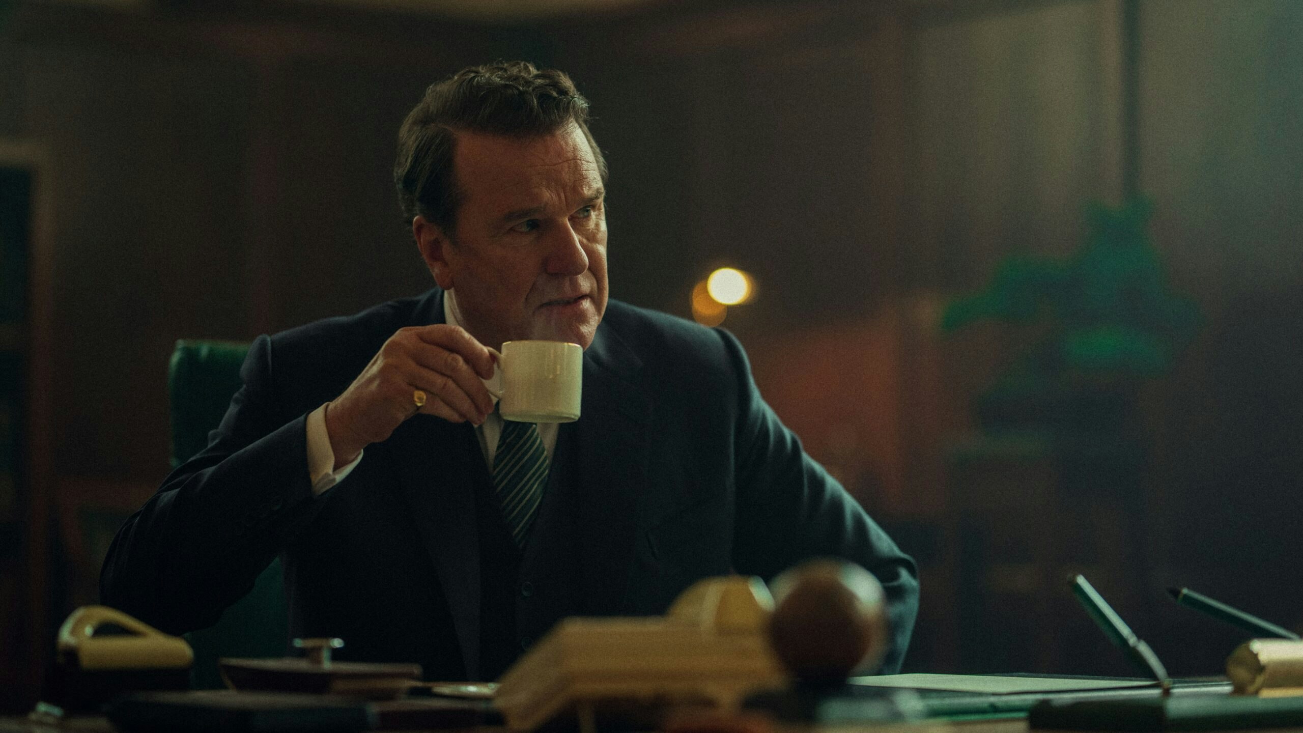 Doulgas Hodge as Blake in Legends