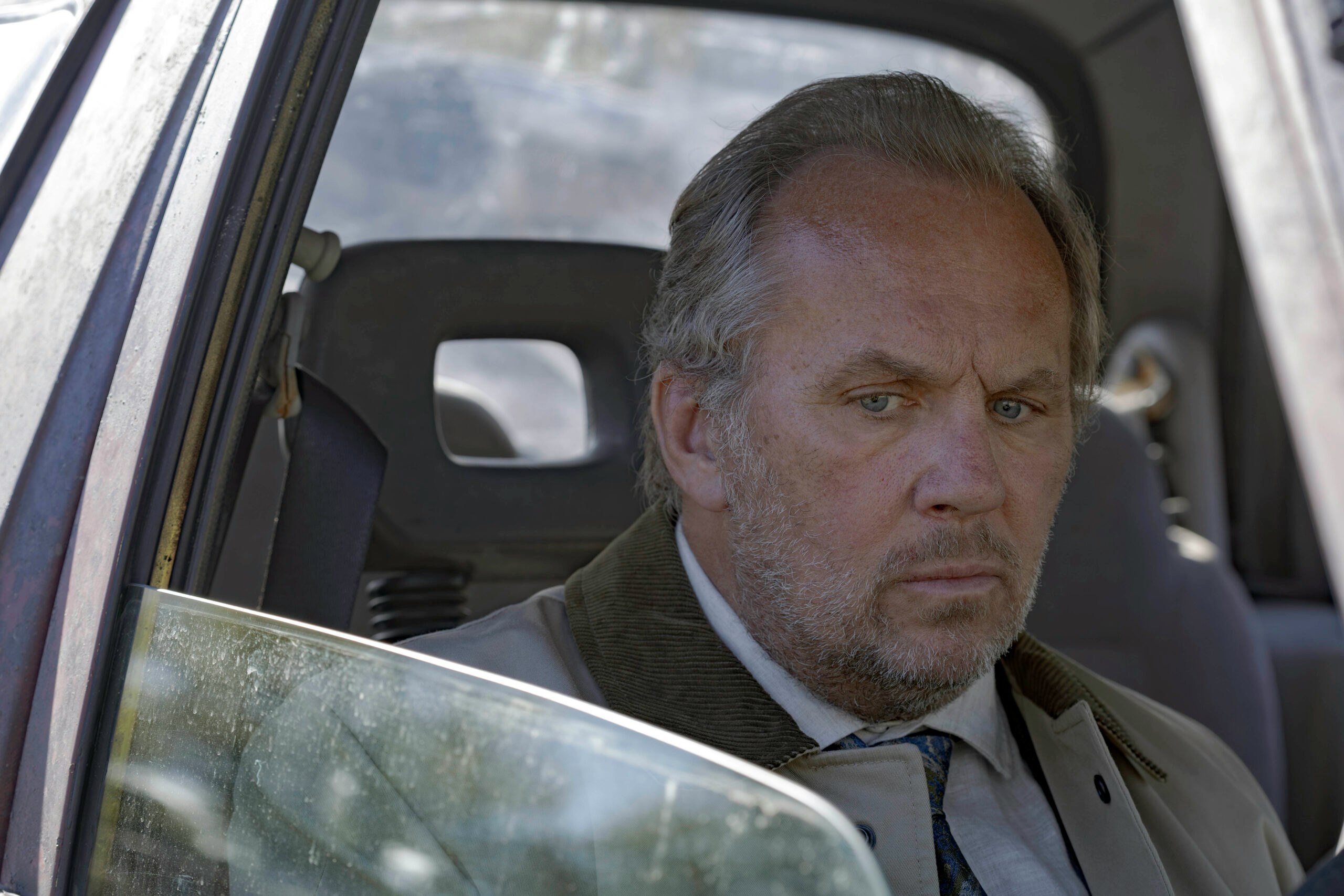 Dean Anderson as Stewart Jones in Number One Fan