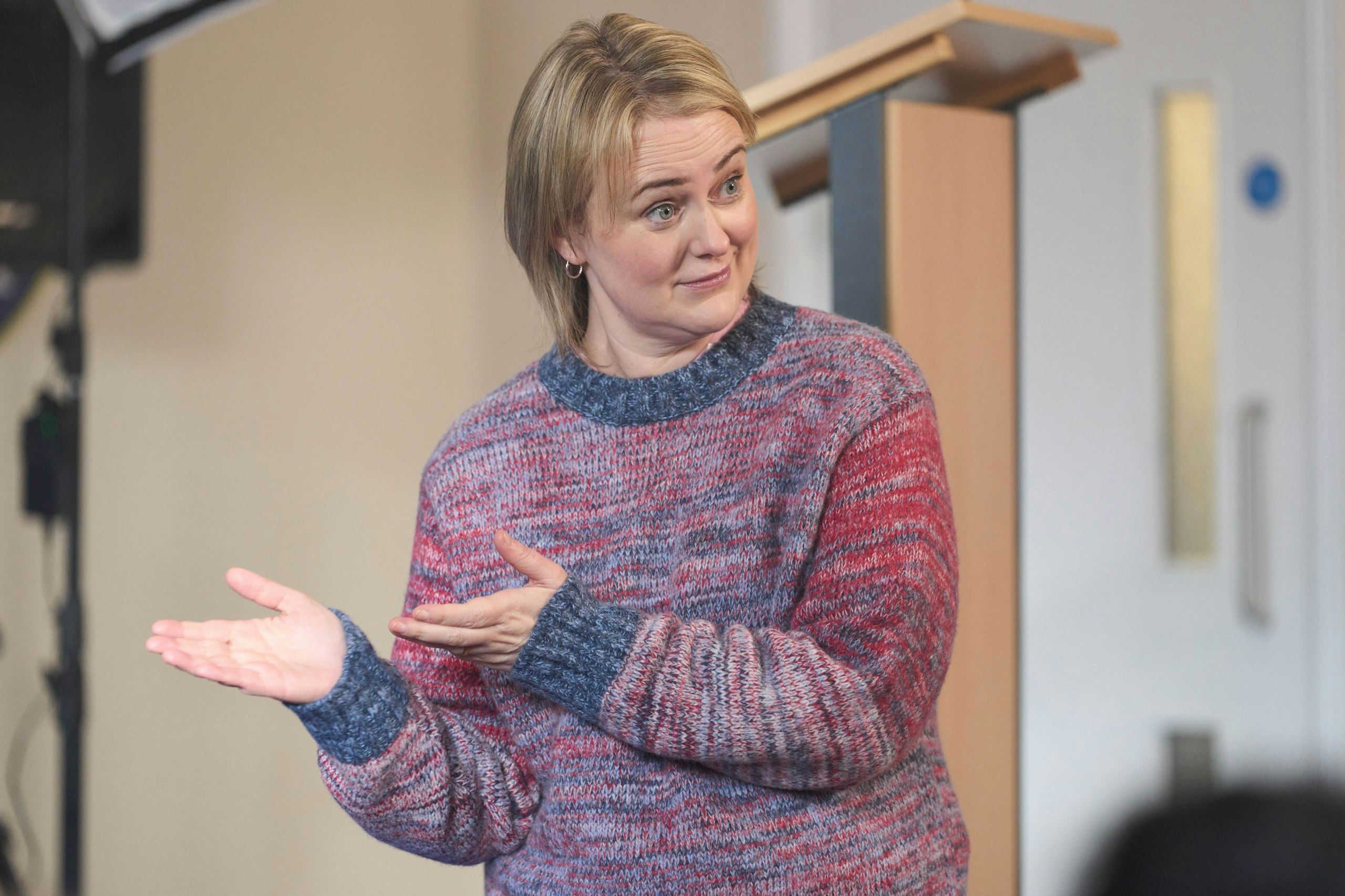 Philippa Dunne as Anne in Amandaland