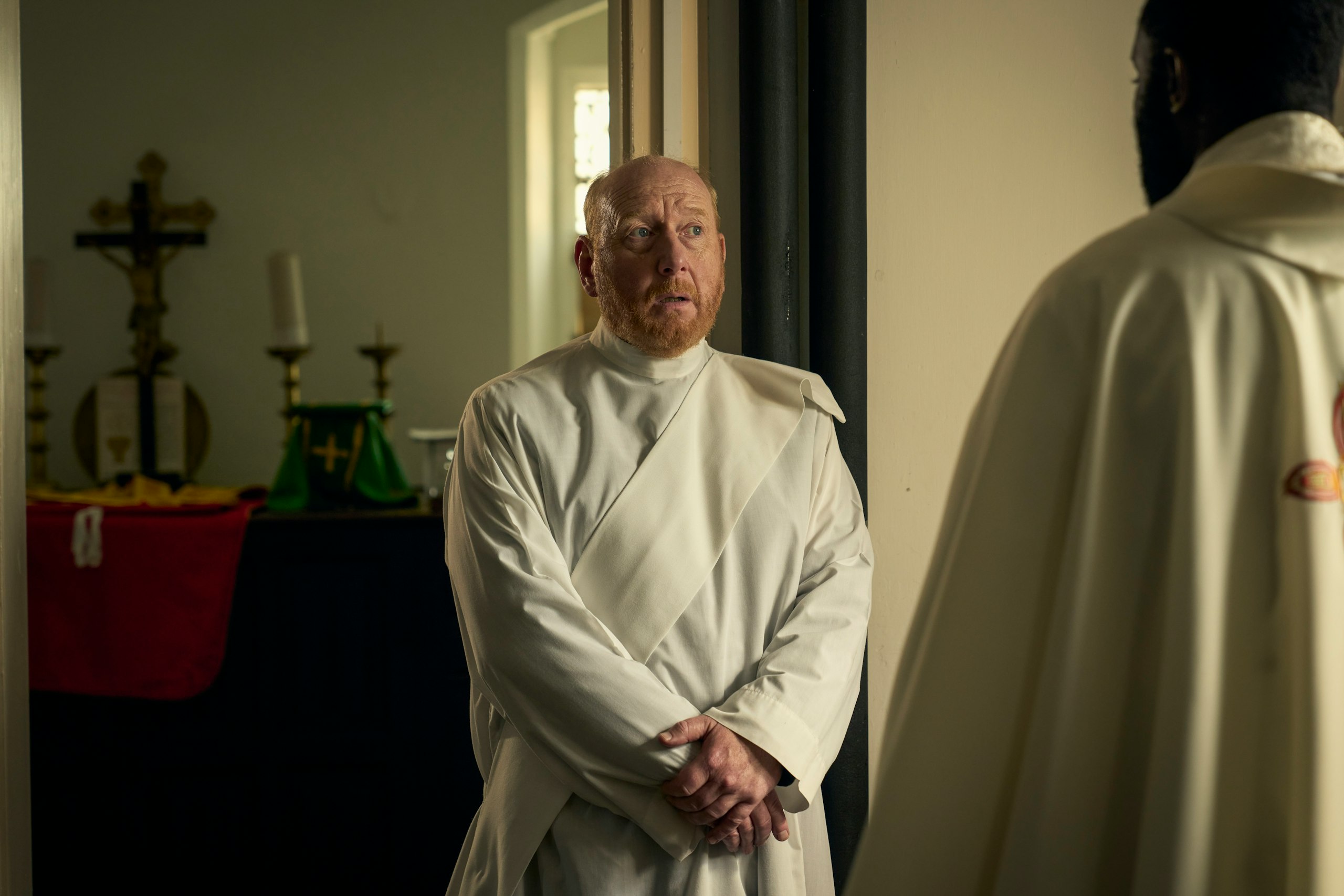 Adrian Scarborough as Francis in Falling