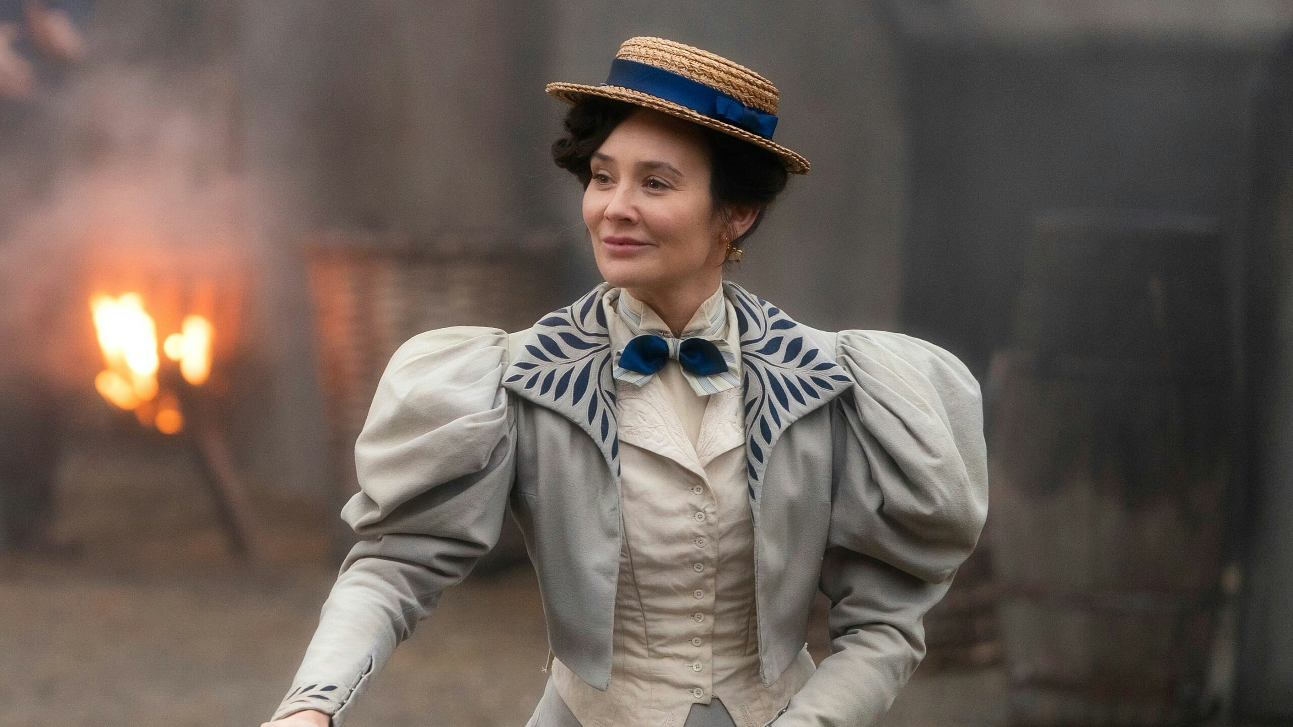 Claire Cooper as Mary Hardacre in The Hardacres