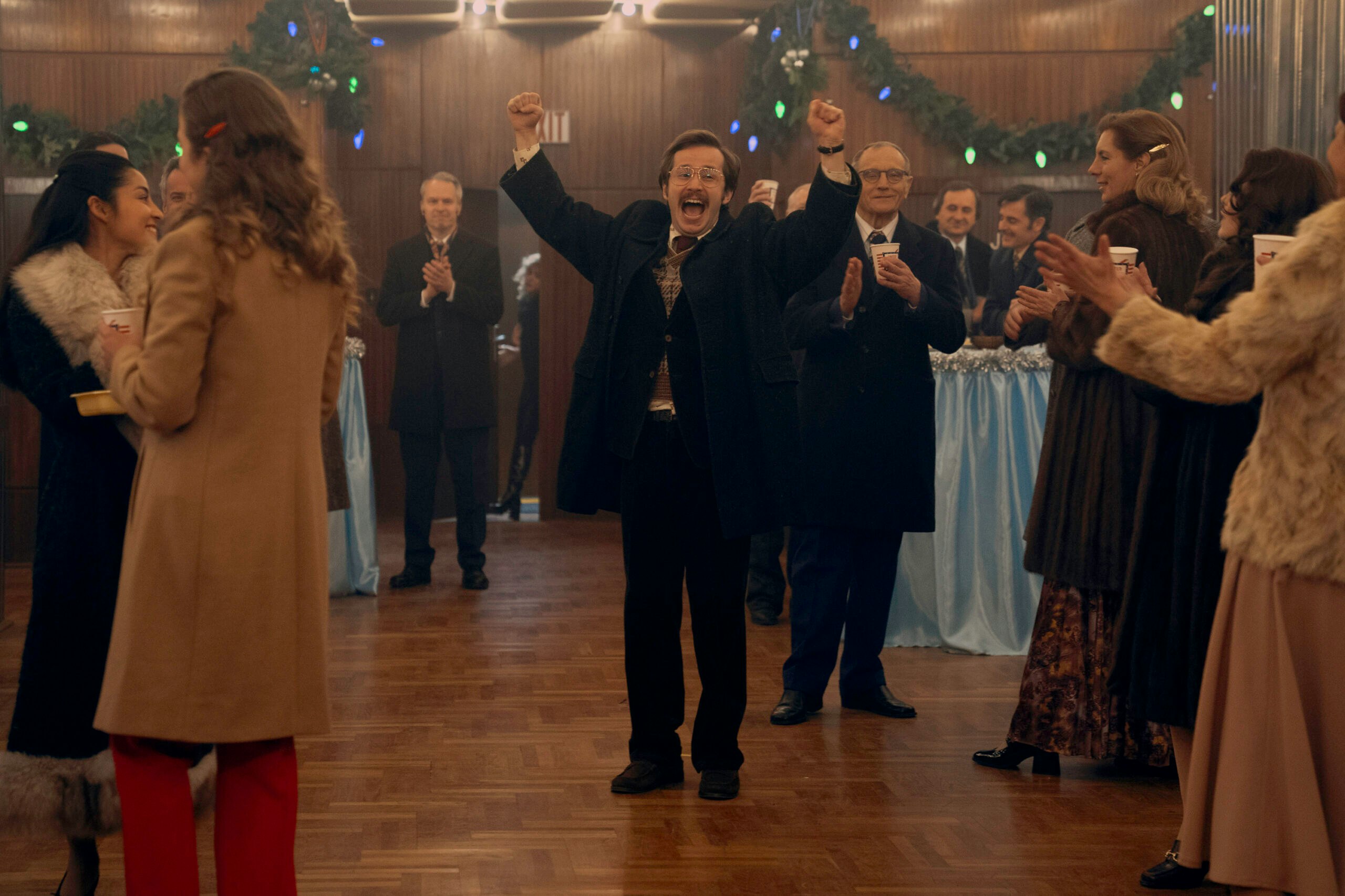 Nicholas Podany (centre) as Ray Symanski in Ponies