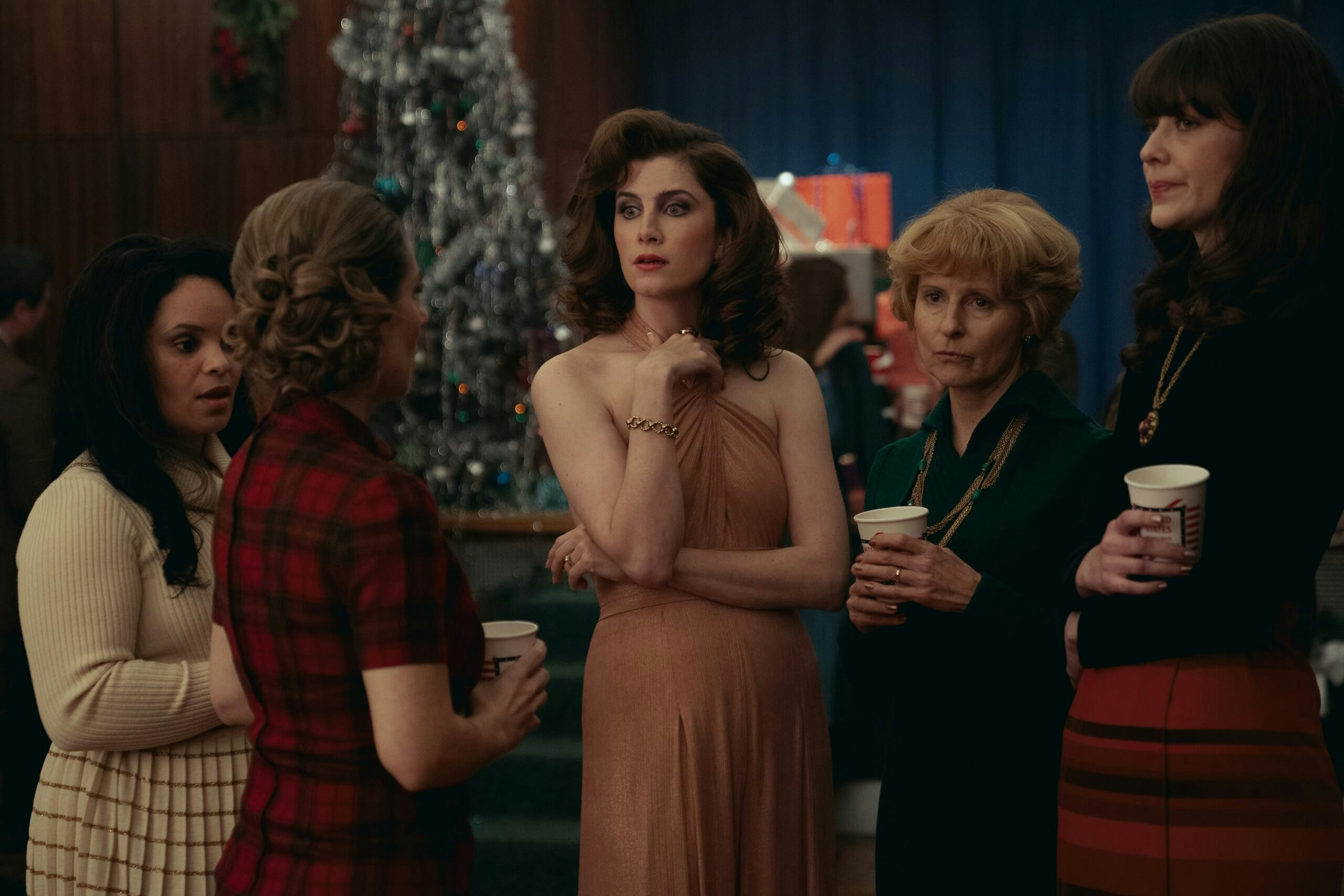 Vic Michaelis (centre) as Cheryl Symanski in Ponies