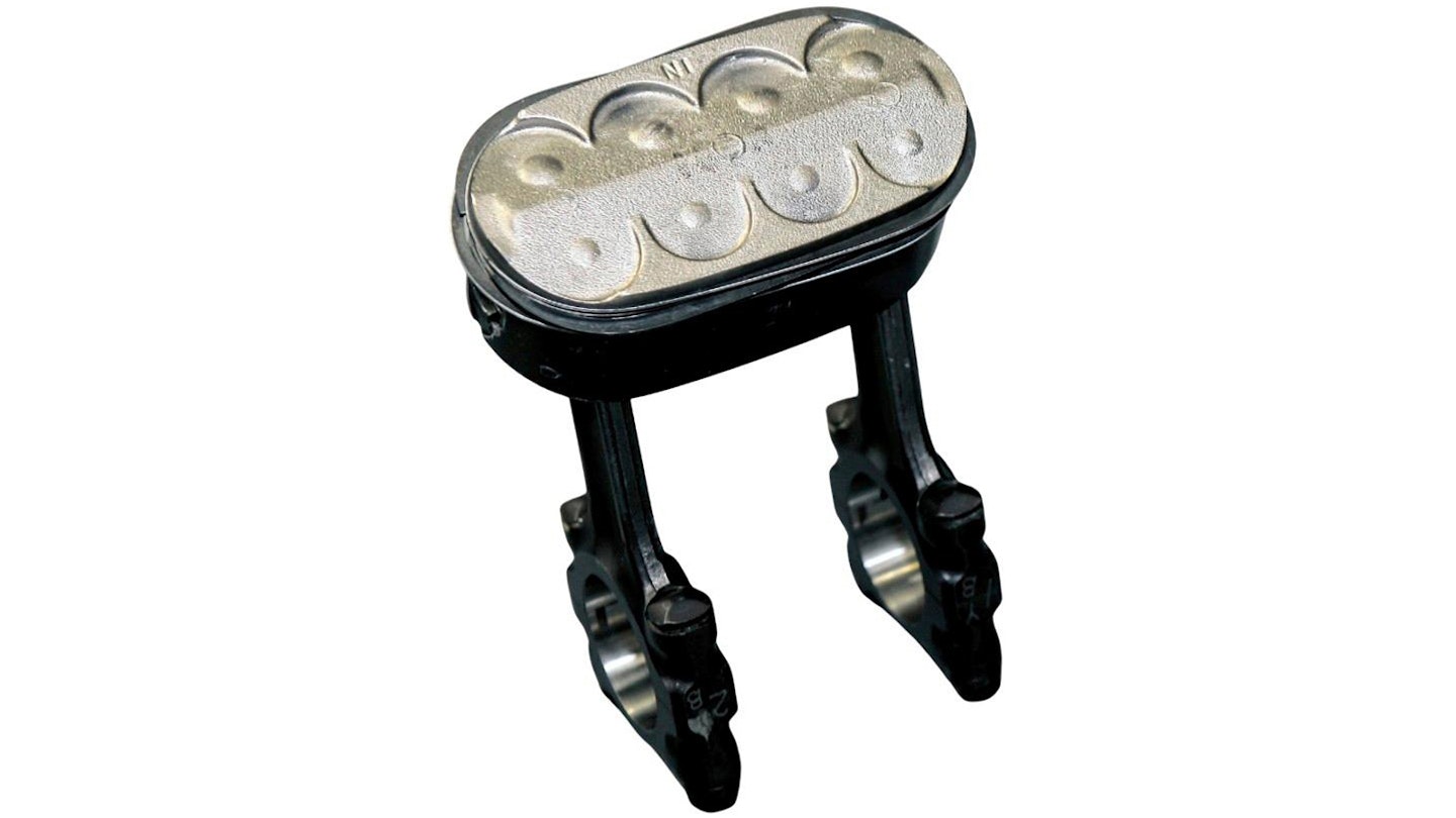 rings that worked on oval pistons