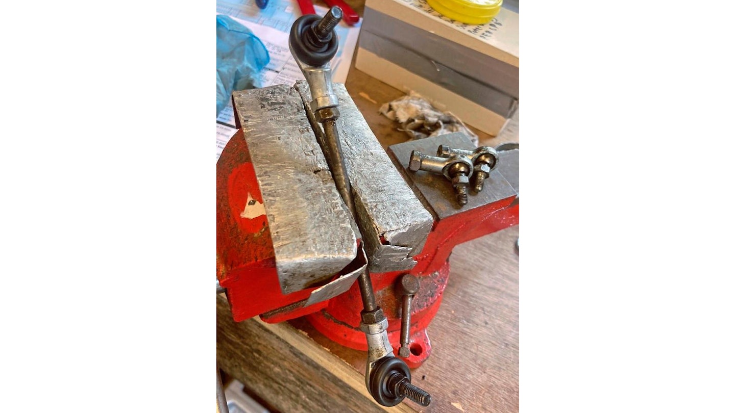 gear linkage