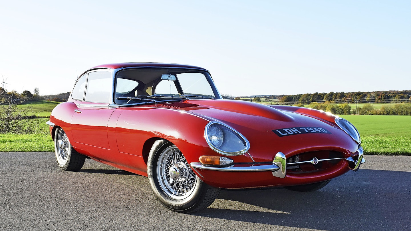 Jaguar E-type Series 1 2+2