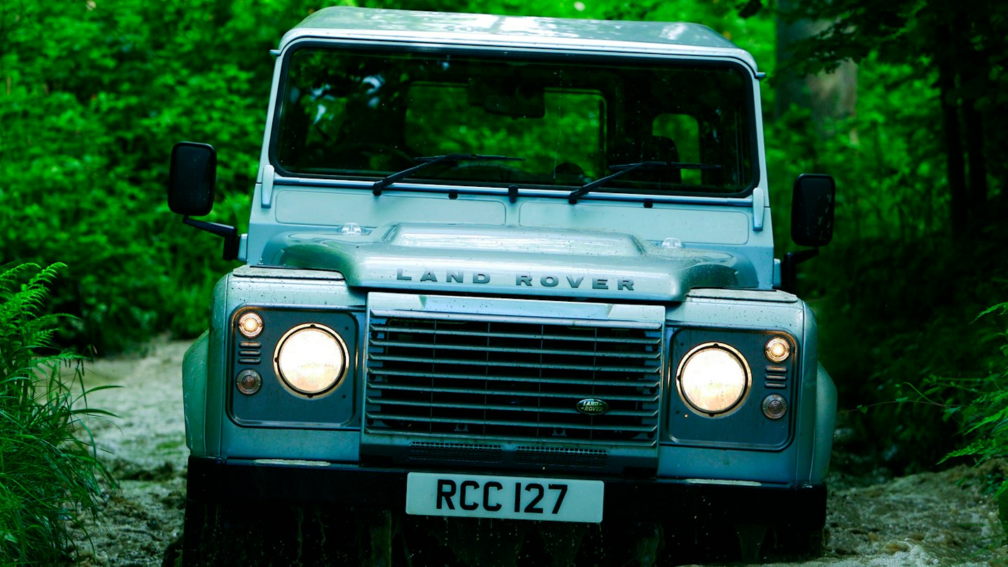Land Rover Defender Early Land Rover Defenders: choose carefully | %%channel_name%%