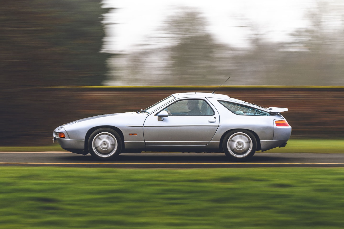 Classic Cars June 2025 – The List, Porsche 928GTS