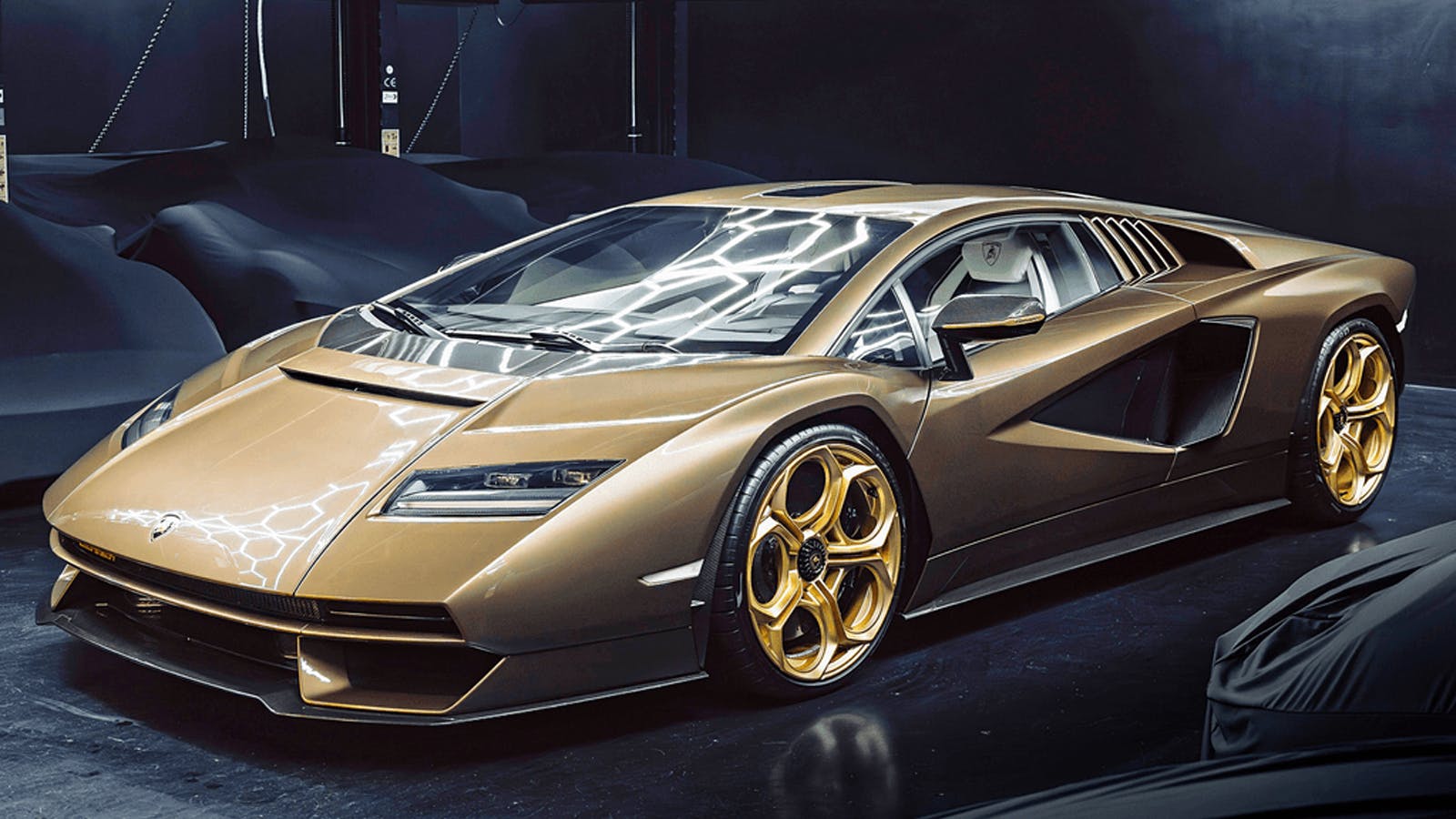 Market headliner: reborn Lamborghini Countach leads in Italy