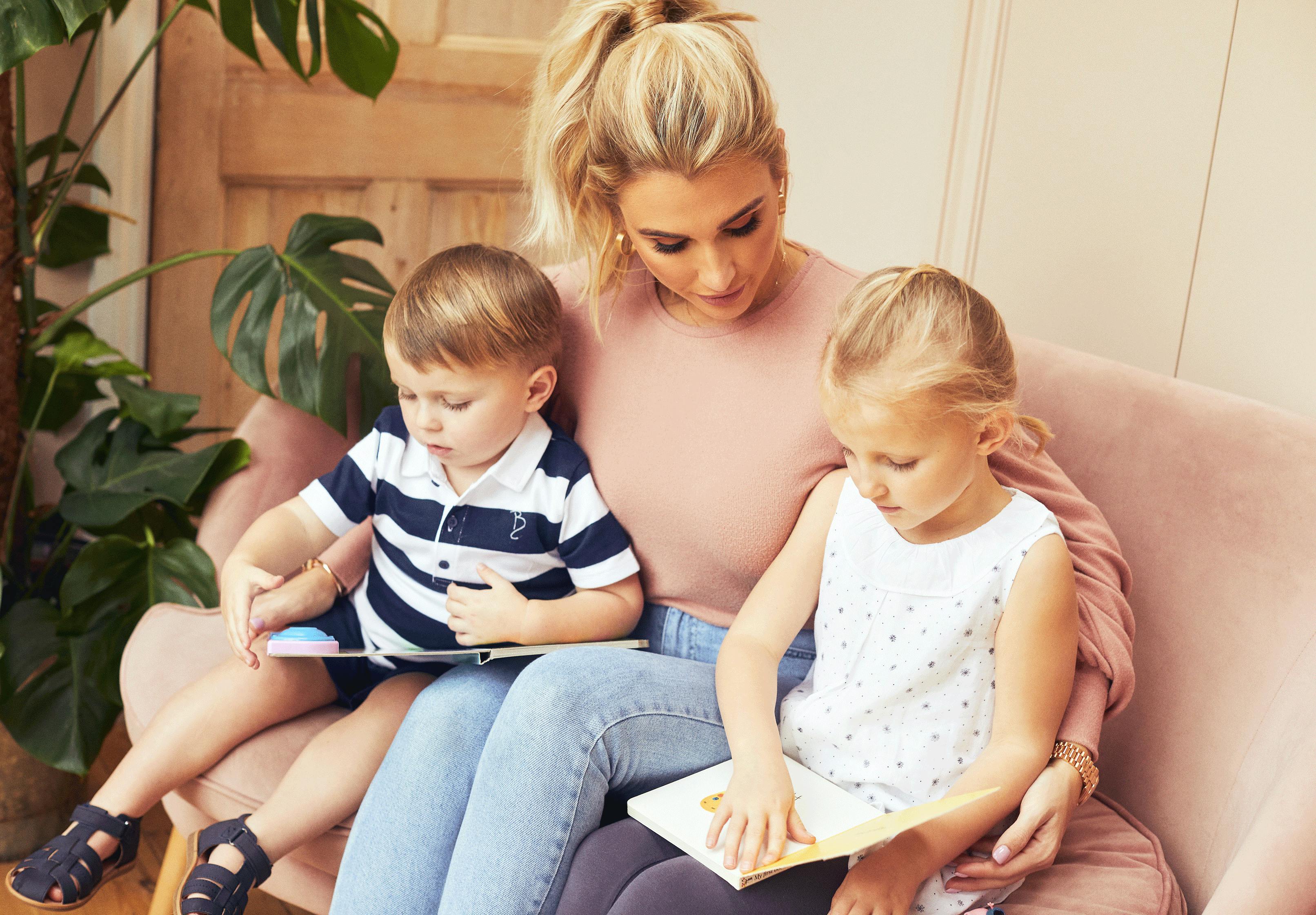 Billie Faiers talks about her new kids 