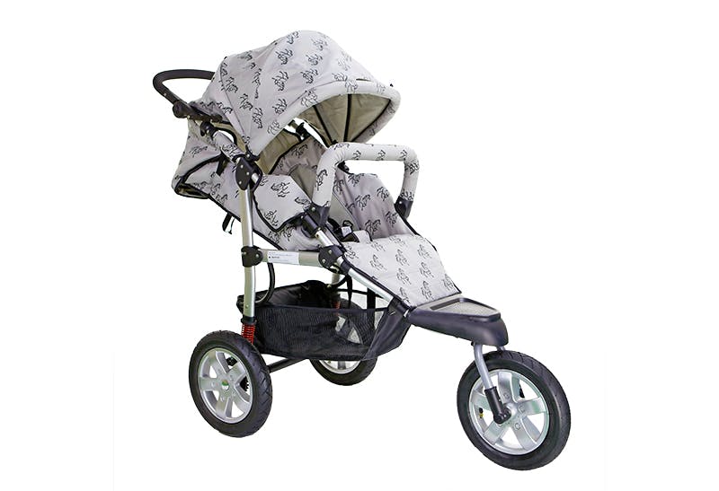 three wheel pram