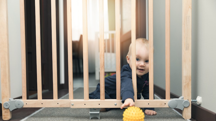9 Of The Best Stair Gates For Babies, Wooden Baby Gate Pressure Fit